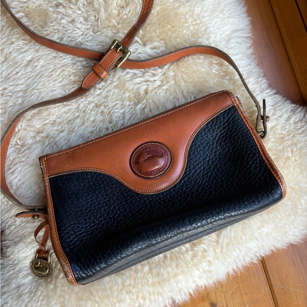 Vintage Dooney & Bourke Pebbled Leather Bag - Picture 2 of 15